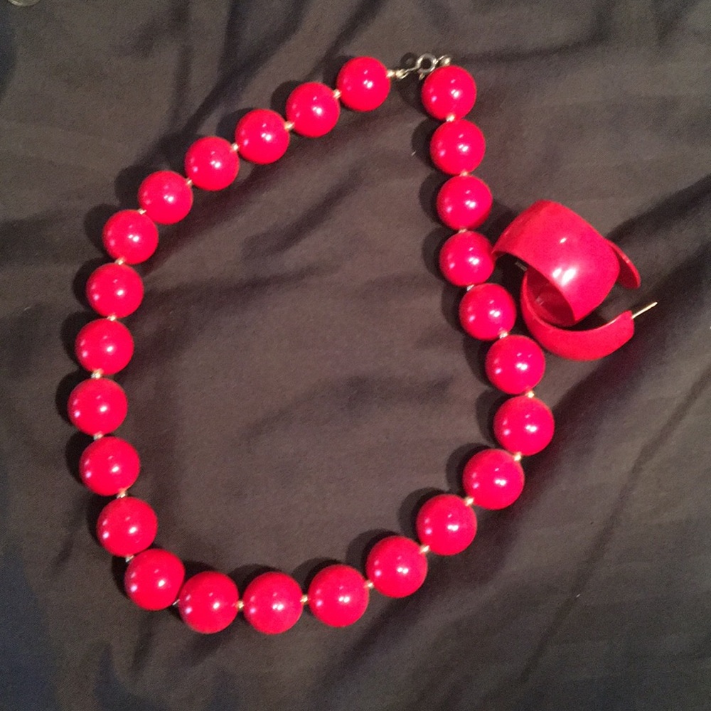 Cherry red vintage necklace and earring set